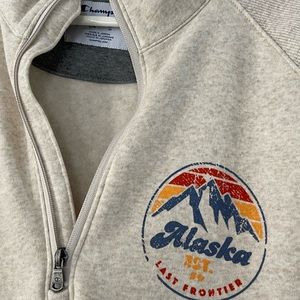 Champion XL Half-Zip Sweatshirt
